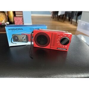 International AM/FM 2 Band Radio Portable Model 833 TESTED